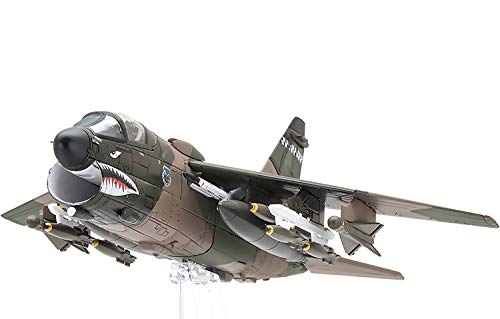 Amazon.com: Century Wings A-7D for Corsair II U.S.A.F 23RD TFW